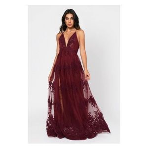 ANALISE WINE PLUNGING FLORAL MAXI DRESS